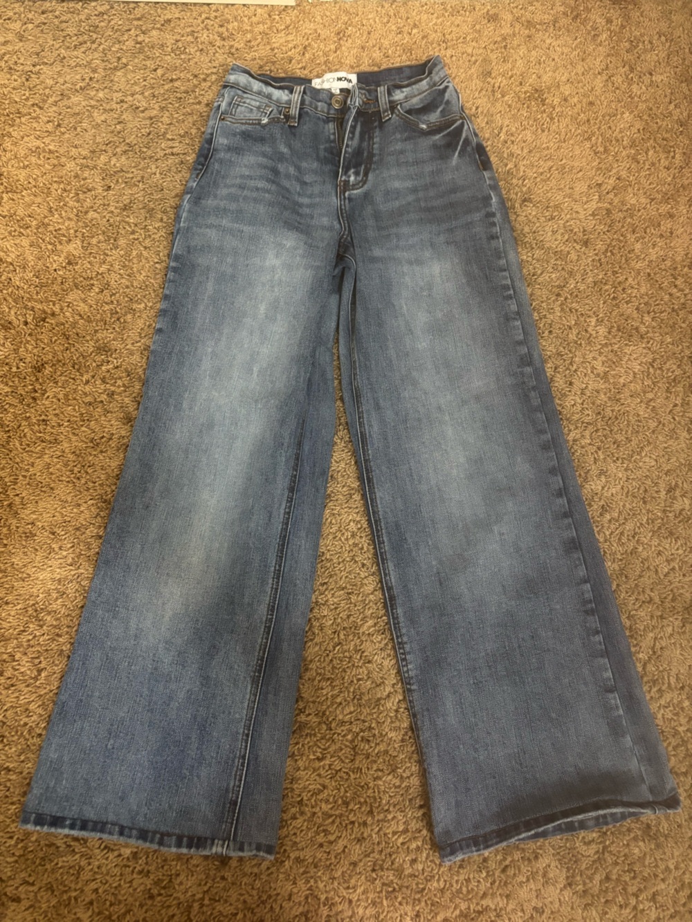 Fashion Nova Women's Wide Leg Flare Jeans in Faded Blue